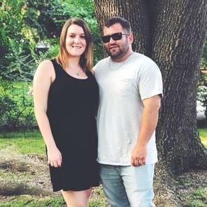 Meet your Posher, Adrienne